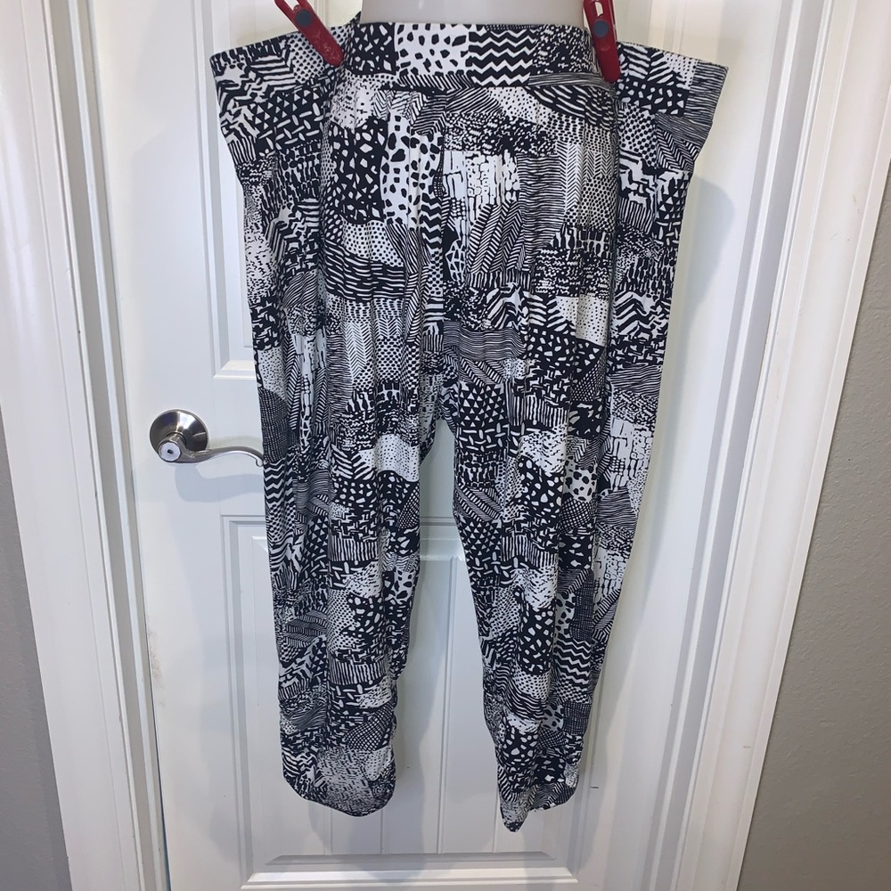 Black and White Patterned Pants